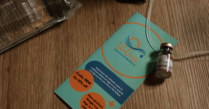 IV+ Teeth Whitening bundle